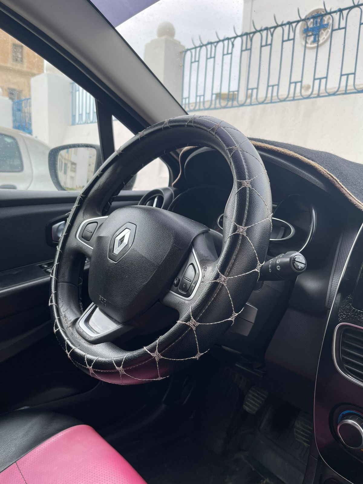 La Goulette&nbsp;La Goulette&nbsp;Renault&nbsp;Clio&nbsp;Clio 4 life plus