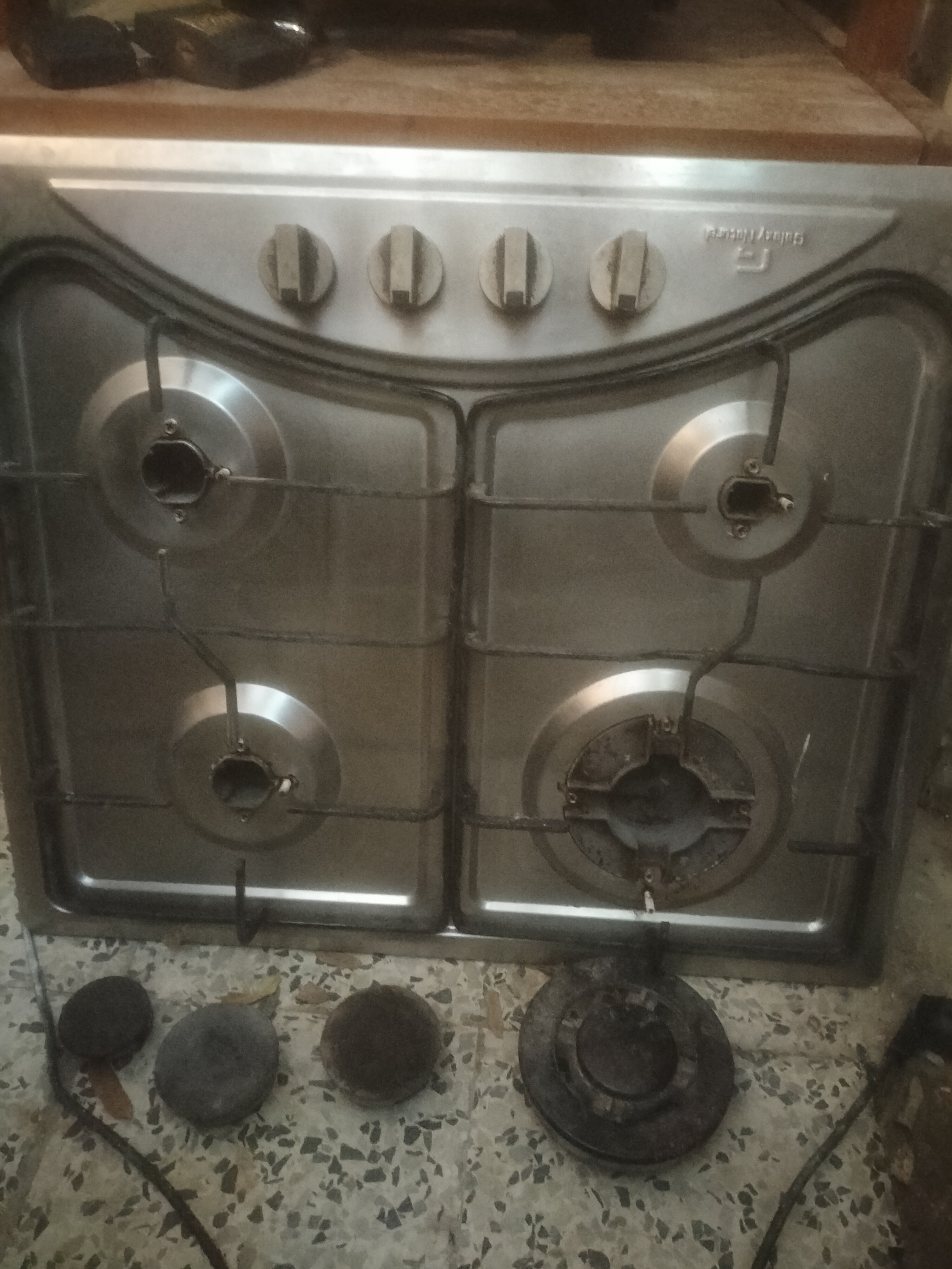 El Menzah&nbsp;El Manar 1&nbsp;Cuisini�re gaz&nbsp;Autre&nbsp;Plaque de cuisson
