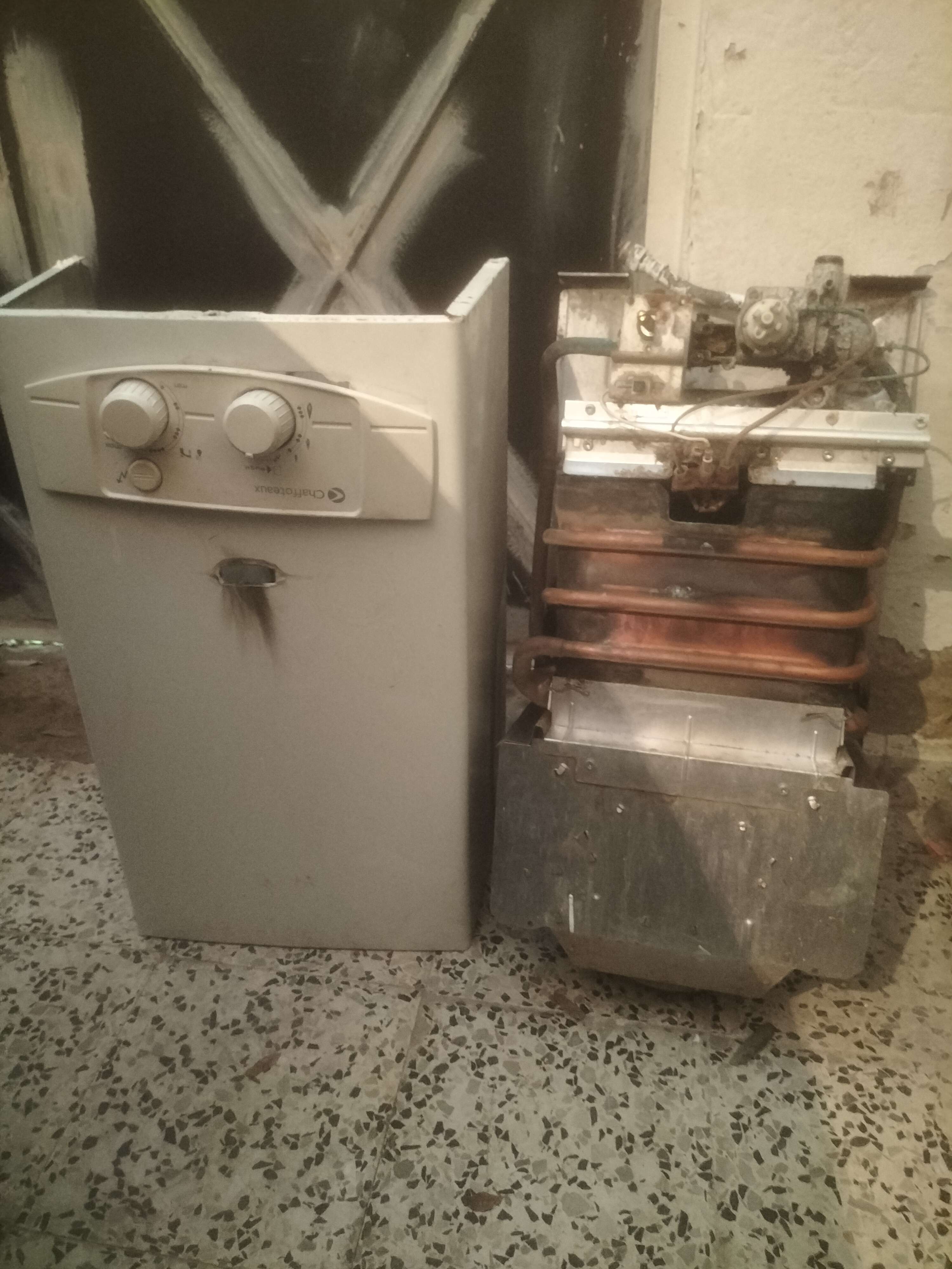 El Menzah&nbsp;El Menzah 1&nbsp;Cuisini�re gaz&nbsp;Autre&nbsp;Chauffe eau