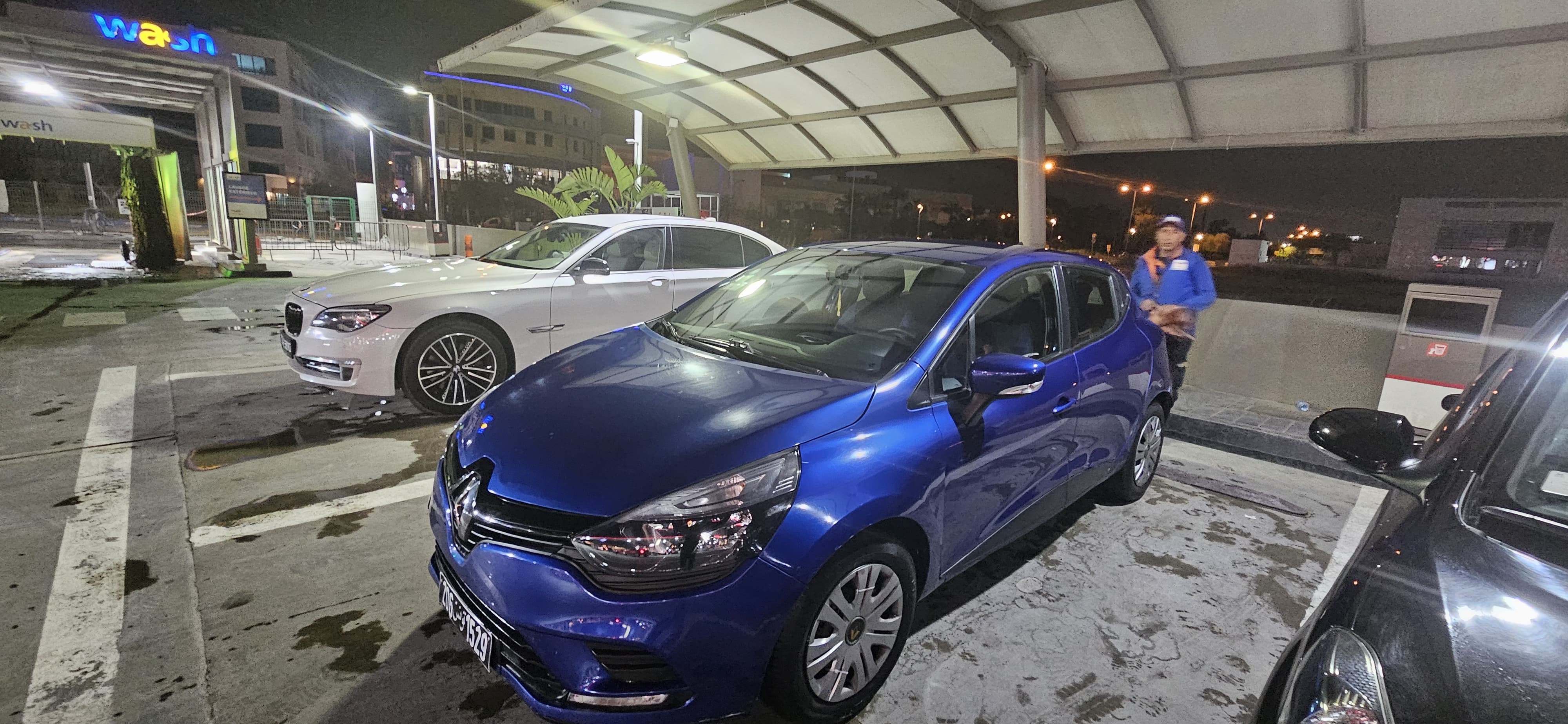La Marsa&nbsp;Cite Aziza&nbsp;Renault&nbsp;Clio&nbsp;Clio 4 bleu