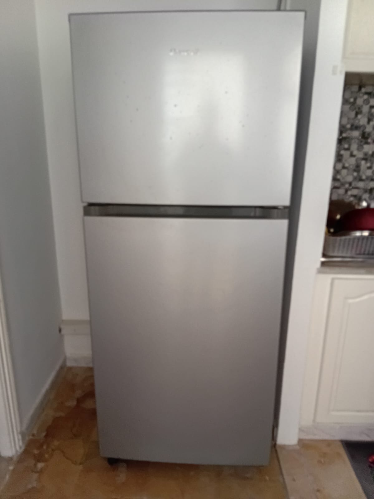 Mannouba&nbsp;La Mannouba&nbsp;R�frig�rateur 2 portes&nbsp;Autre&nbsp;Refregerateur presque neuve