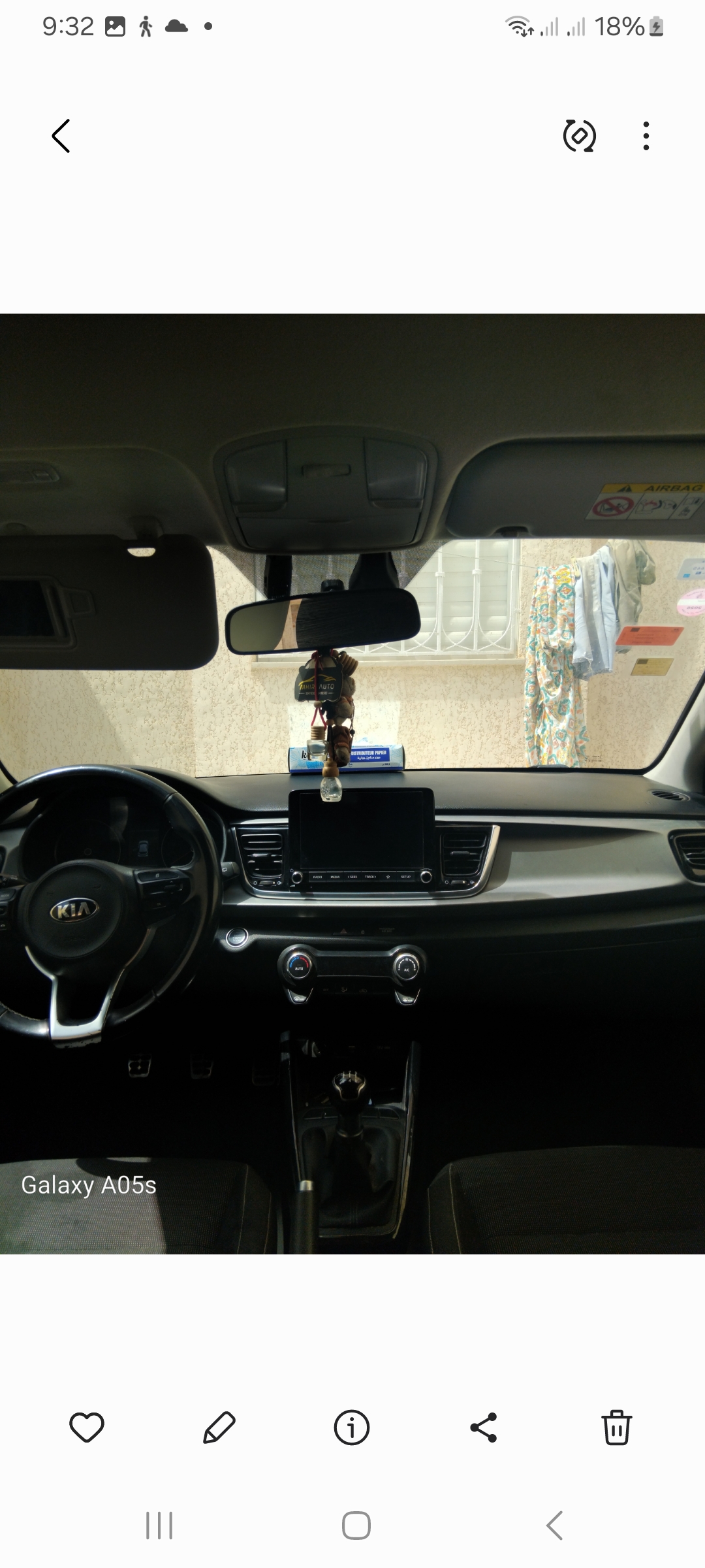 La Soukra&nbsp;Chotrana 3&nbsp;Kia&nbsp;Rio&nbsp;Kia rio blanche
