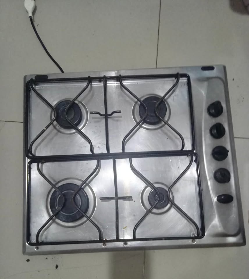 El Kram&nbsp;Le Kram Est&nbsp;Cuisini�re gaz&nbsp;Autre&nbsp;Plaque de cuisson 4 feux inox