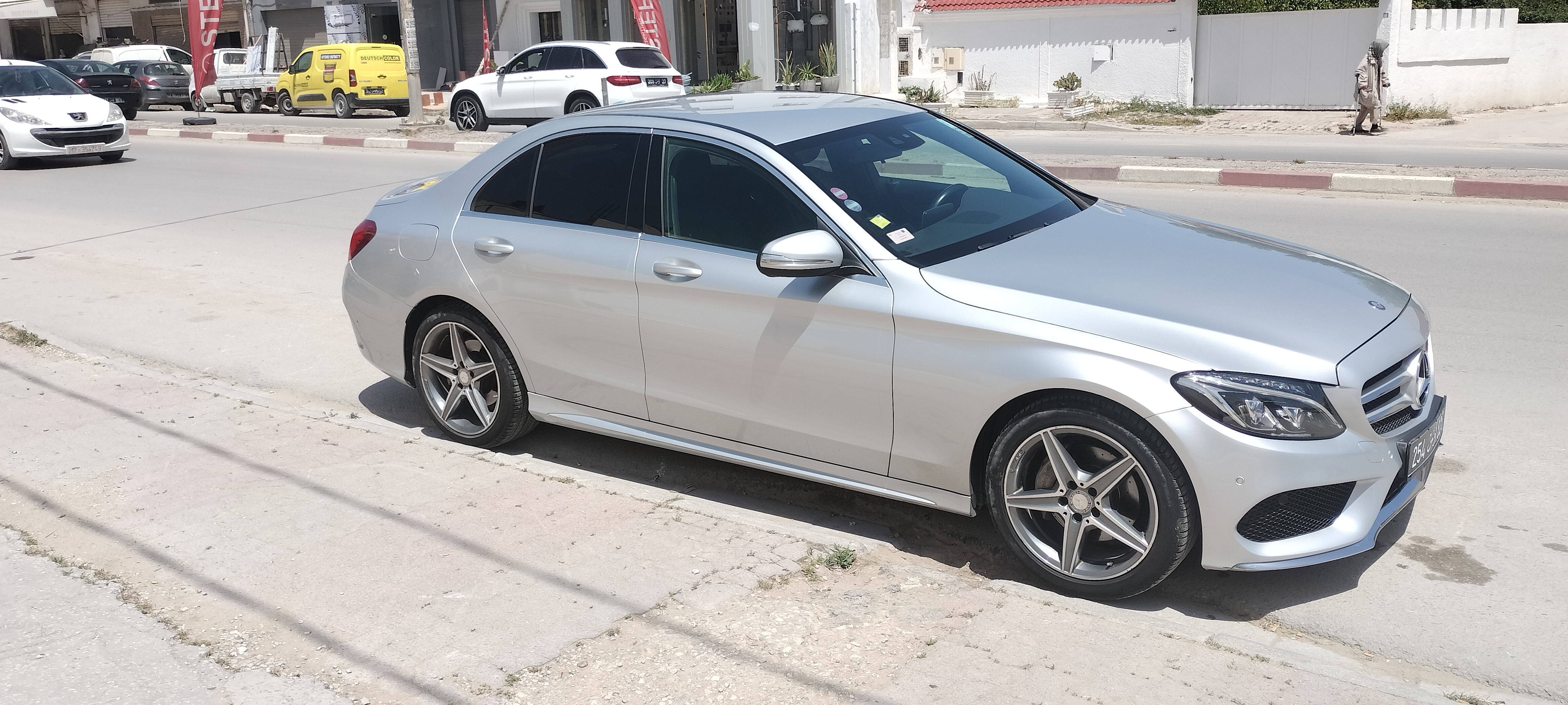 Ariana Ville&nbsp;Ariana&nbsp;Mercedes&nbsp;C&nbsp;Belle mercedes c200 pack amg