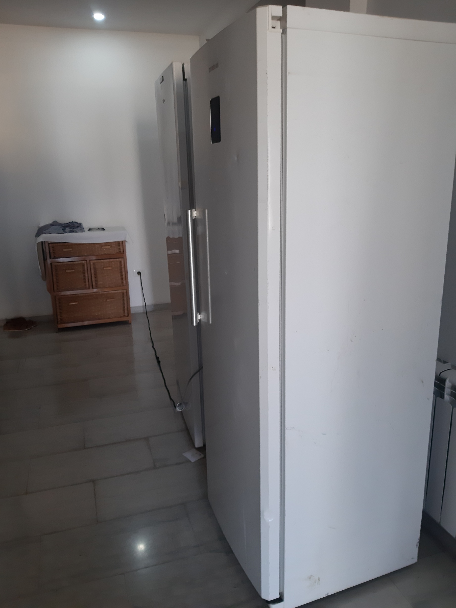 Le Bardo&nbsp;Le Bardo&nbsp;R�frig�rateur 2 portes&nbsp;Autre&nbsp;R�frig�rateur samsung import� de france