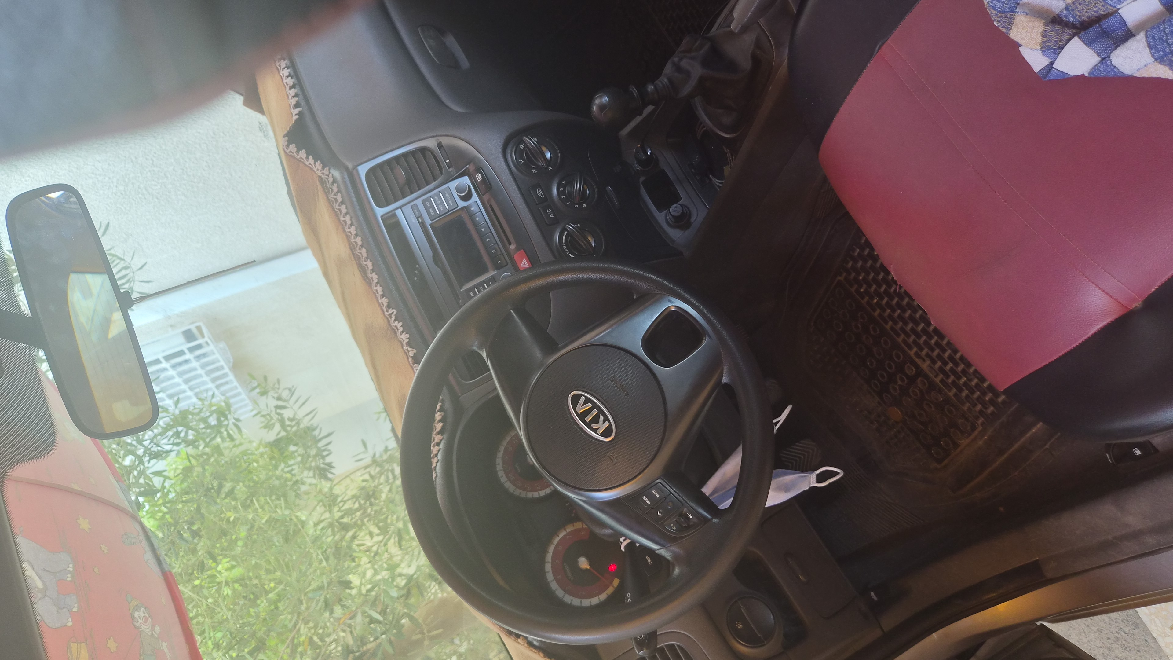 Mannouba&nbsp;Denden&nbsp;Kia&nbsp;Rio&nbsp;Kia rio 2011
