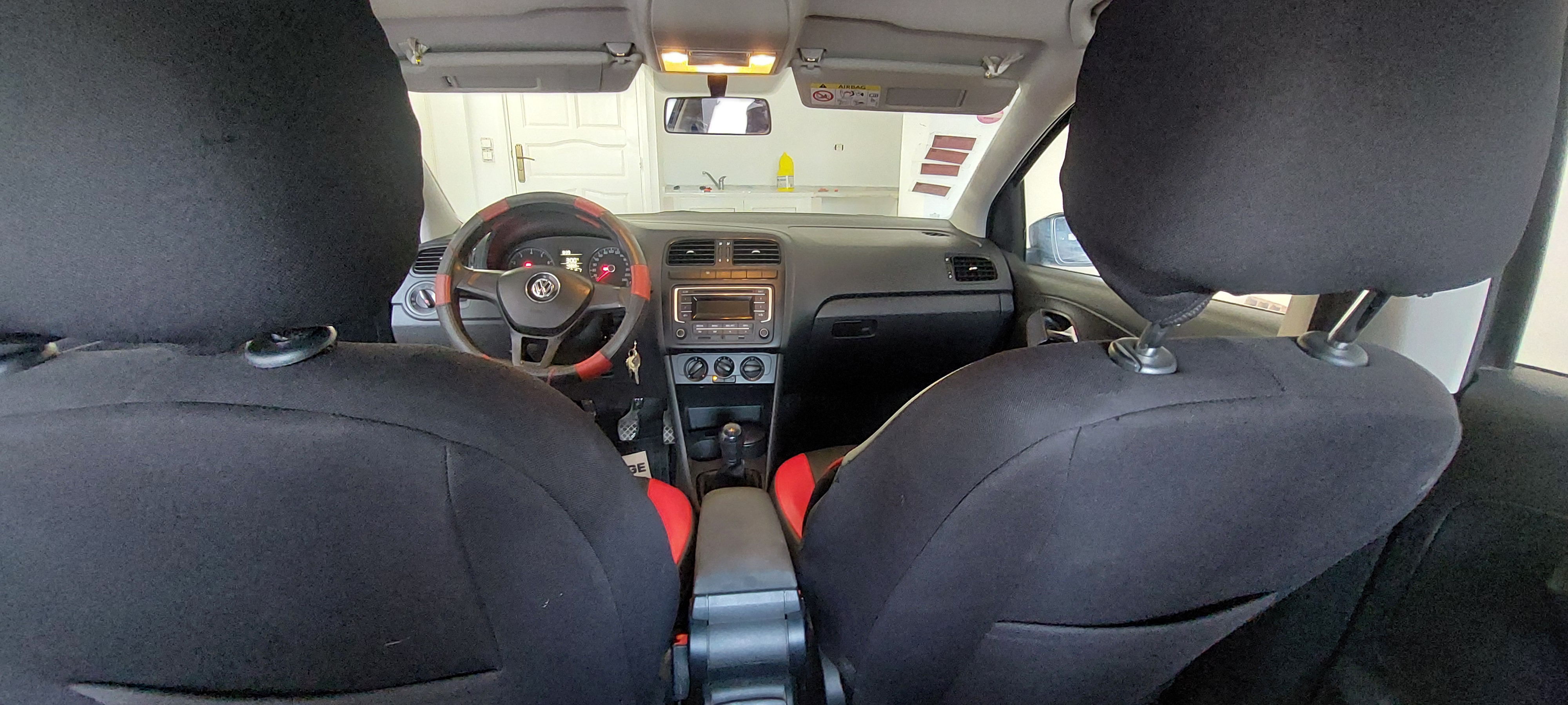 Raoued&nbsp;Cite Ennkhilet&nbsp;Volkswagen&nbsp;Polo 7&nbsp;Polo sedan premi�re main 55mk