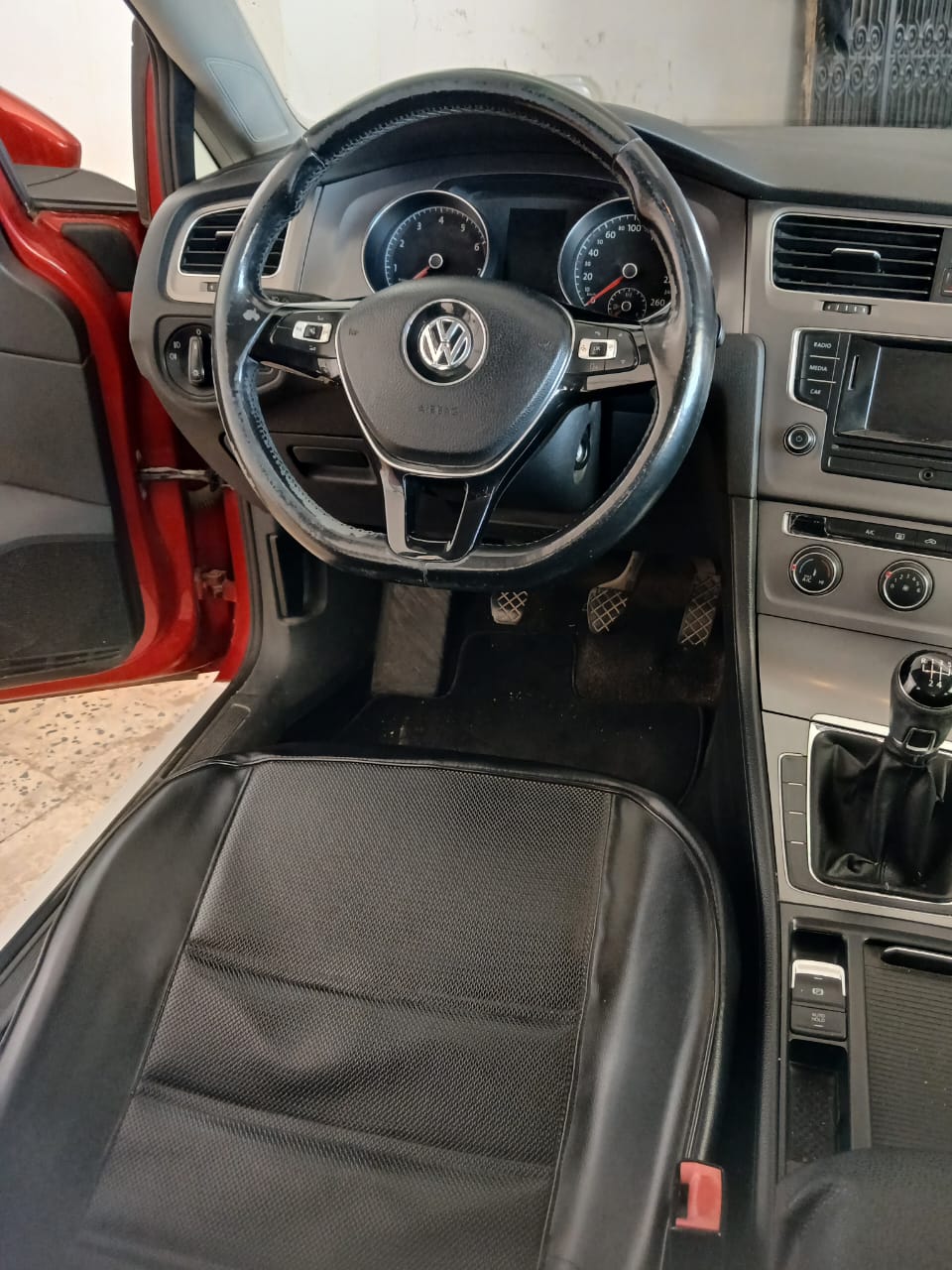 El Menzah&nbsp;El Menzah 4&nbsp;Volkswagen&nbsp;Golf 7&nbsp;Golf 7 tsi en �tat impeccable