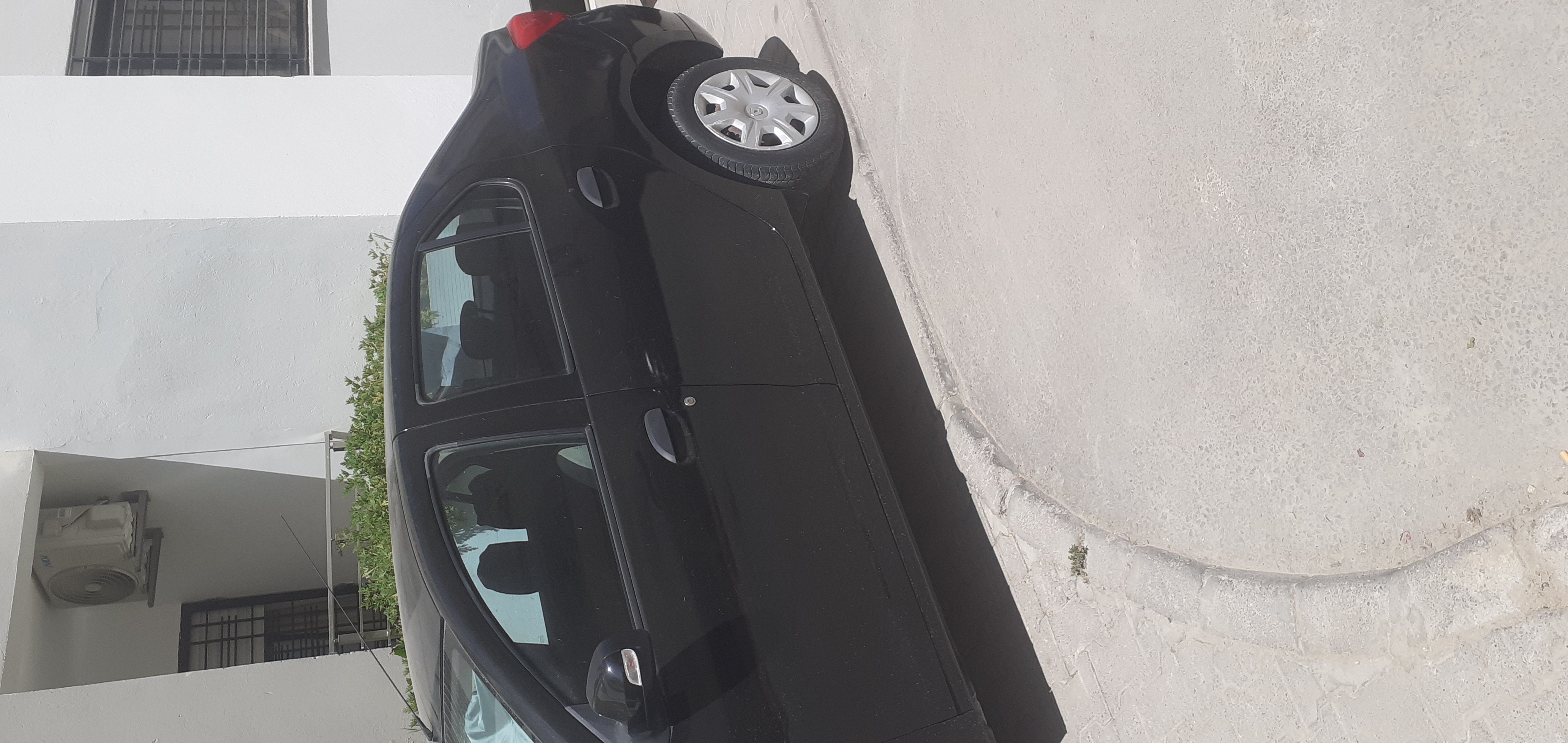 Ain Zaghouan&nbsp;Ain Zaghouan&nbsp;Renault&nbsp;Symbol&nbsp;Bonne  occasion