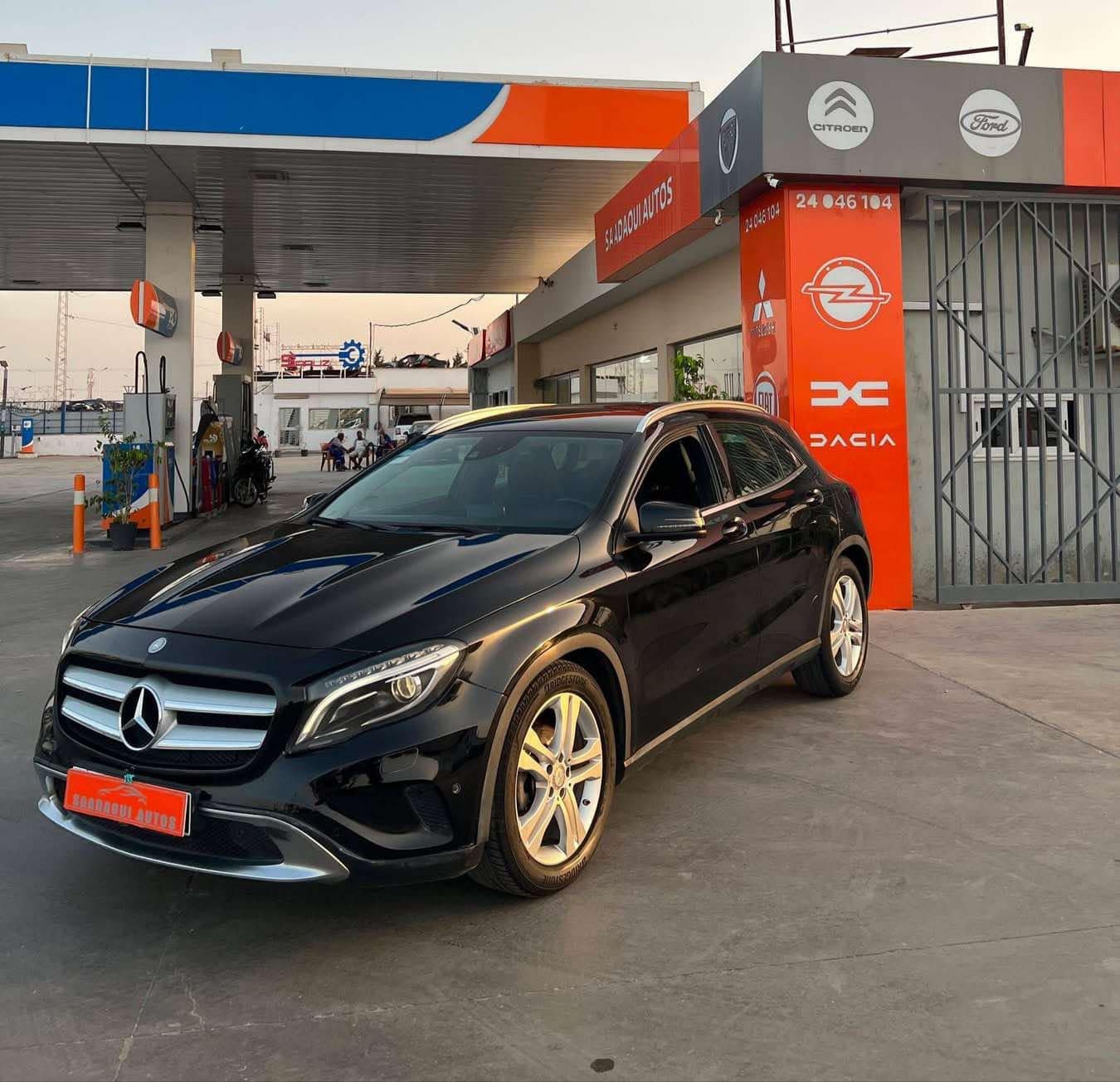 Grombalia&nbsp;Grombalia&nbsp;Mercedes&nbsp;GL&nbsp;Mercedes gla 180 essence